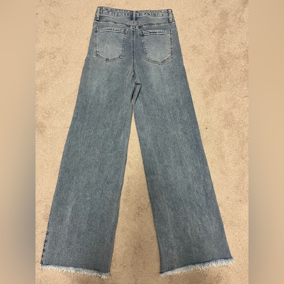 Size 7/28 High rise wide leg jeans - Picture 3 of 3